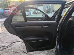 کرایسلەر 300